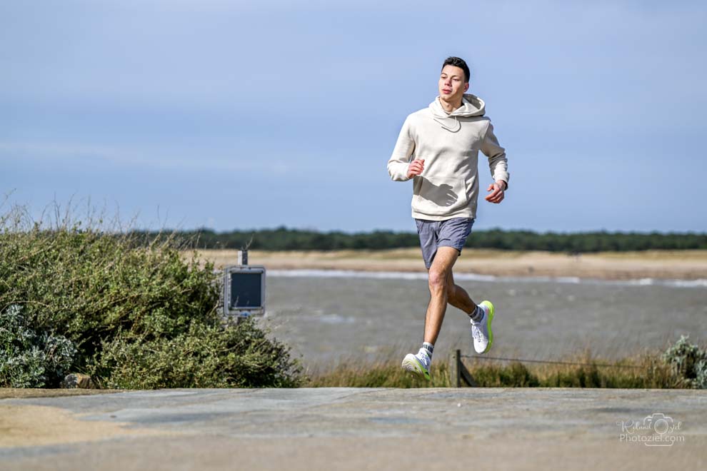 Shooting photo d&apos;un footing en bord de mer